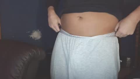 Snapshot of hunglikeray2286 chatting on 01/10/26, 07:37 hunglikeray2286 online show from 01/10/26, 07:37