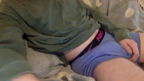 Snapshot of hungndumb22 chatting on 01/03/25, 09:47 hungndumb22 online show from 01/03/25, 09:47