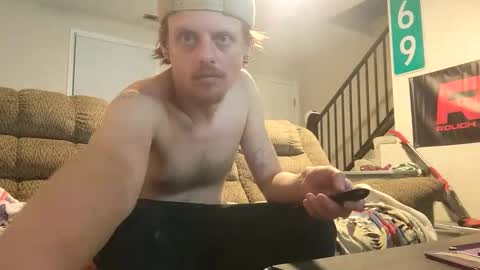 Snapshot of hungstud9792 chatting on 10/04/25, 10:46 Blondestud9792 online show from 10/04/25, 10:46