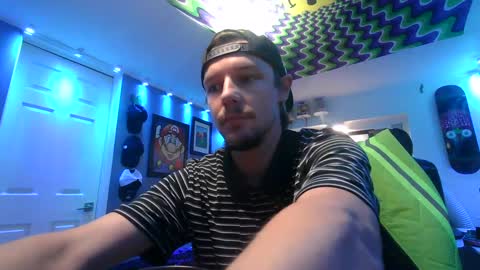 Snapshot of hungtxcock92 chatting on 09/28/25, 01:16 hungtxcock92 online show from 09/28/25, 01:16