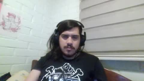 Snapshot of hungweeb chatting on 03/25/26, 02:50 Rod online show from 03/25/26, 02:50