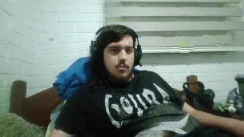 Snapshot of hungweeb chatting on 04/18/26, 02:26 Rod online show from 04/18/26, 02:26