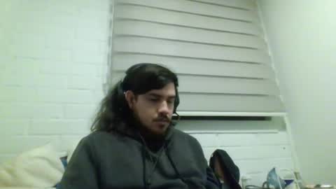 Snapshot of hungweeb chatting on 04/25/26, 02:47 Rod online show from 04/25/26, 02:47