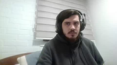 Snapshot of hungweeb chatting on 07/01/26, 02:02 Rod online show from 07/01/26, 02:02