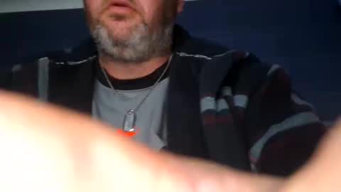 Snapshot of hunk1987_ chatting on 04/30/26, 04:30 hunk1987_ online show from 04/30/26, 04:30