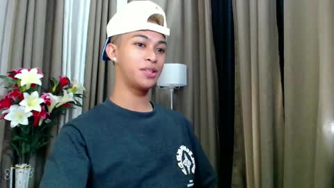 hunk_edward online show from 06/23/26, 08:01