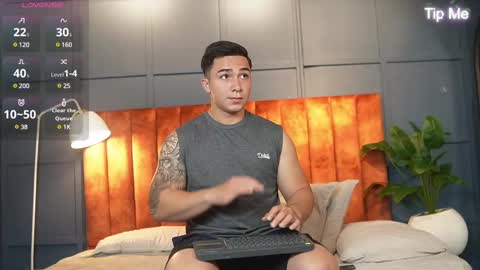 hunk_ryan online show from 02/10/25, 11:57