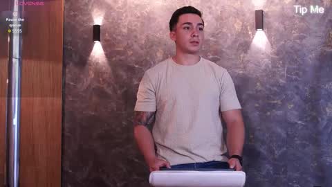 hunk_ryan online show from 11/23/25, 03:45