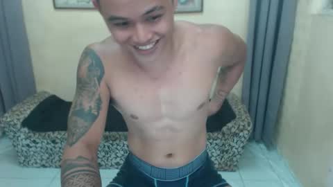 Snapshot of hunkdanny chatting on 03/29/26, 12:32 Danny online show from 03/29/26, 12:32