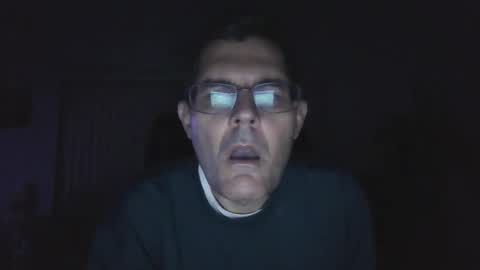 Snapshot of hunkmasclefad458 chatting on 01/17/25, 04:49 hunkmasclefad458 online show from 01/17/25, 04:49