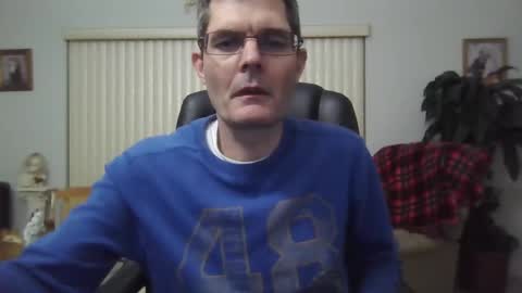 Snapshot of hunkmasclefad458 chatting on 02/01/25, 06:32 hunkmasclefad458 online show from 02/01/25, 06:32