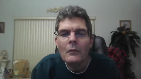 Snapshot of hunkmasclefad458 chatting on 03/03/25, 04:47 hunkmasclefad458 online show from 03/03/25, 04:47
