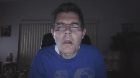 Snapshot of hunkmasclefad458 chatting on 10/01/25, 02:28 hunkmasclefad458 online show from 10/01/25, 02:28