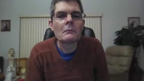 Snapshot of hunkmasclefad458 chatting on 10/08/25, 04:54 hunkmasclefad458 online show from 10/08/25, 04:54