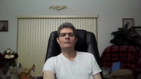 Snapshot of hunkmasclefad458 chatting on 07/20/26, 05:55 hunkmasclefad458 online show from 07/20/26, 05:55