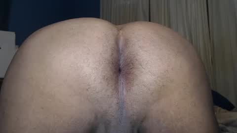 Snapshot of hunkylatinpapi chatting on 03/10/25, 02:37 hunkylatinpapi online show from 03/10/25, 02:37