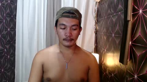 hunkylloyd online show from 01/04/25, 11:17