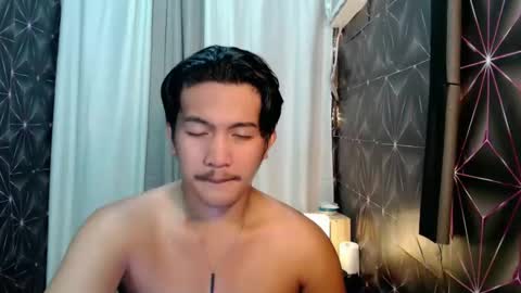 hunkylloyd online show from 02/10/25, 07:36