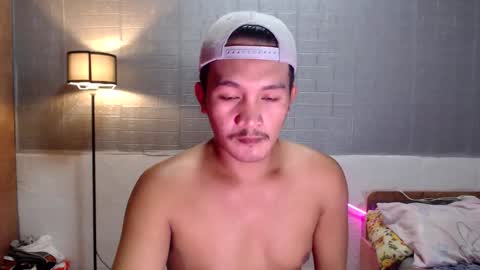 Snapshot of hunkylloyd chatting on 02/21/26, 01:28 hunkylloyd online show from 02/21/26, 01:28