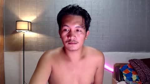 Snapshot of hunkylloyd chatting on 03/09/26, 03:54 hunkylloyd online show from 03/09/26, 03:54