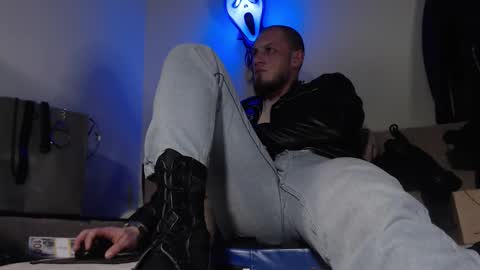 Snapshot of hunkytime chatting on 03/17/26, 03:37 I AM NOT A DIRECTOR I AM THE BOSS KINGDADDYSIRSTR8ALPHAMASTER online show from 03/17/26, 03:37