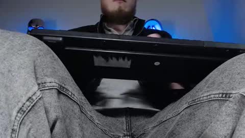 Snapshot of hunkytime chatting on 03/23/26, 01:48 I AM NOT A DIRECTOR I AM THE BOSS KINGDADDYSIRSTR8ALPHAMASTER online show from 03/23/26, 01:48