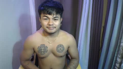 Snapshot of hunkyzeus chatting on 05/04/26, 05:09 hunkyzeus online show from 05/04/26, 05:09