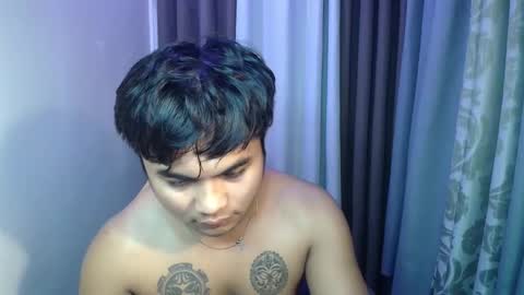 Snapshot of hunkyzeus chatting on 05/20/26, 08:53 hunkyzeus online show from 05/20/26, 08:53