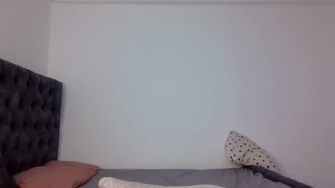 Snapshot of hunnytease chatting on 11/20/25, 02:01 hunny online show from 11/20/25, 02:01