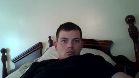 Snapshot of huntdog12 chatting on 06/27/26, 09:53 huntdog12 online show from 06/27/26, 09:53