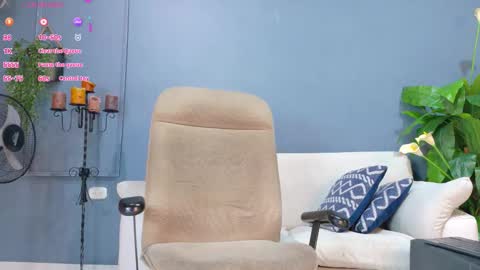 Snapshot of hunter_biggest chatting on 10/07/25, 07:11 Hunter online show from 10/07/25, 07:11