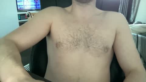 Snapshot of hunter_cam10 chatting on 02/22/25, 03:47 Hunter online show from 02/22/25, 03:47