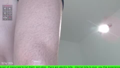 Snapshot of hunter_of_mn chatting on 12/14/24, 07:46 online show from 12/14/24, 07:46