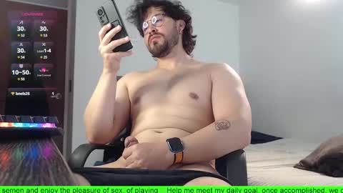 Snapshot of hunter_of_mn chatting on 02/04/25, 04:29 online show from 02/04/25, 04:29