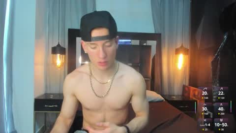 hunterheat_ online show from 12/13/25, 07:53