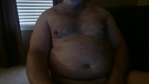 Snapshot of huntermark1 chatting on 12/22/25, 09:23 huntermark1 online show from 12/22/25, 09:23