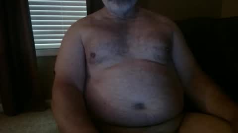 Snapshot of huntermark1 chatting on 04/21/26, 01:06 huntermark1 online show from 04/21/26, 01:06