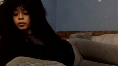 Snapshot of hunyybunz chatting on 02/10/25, 03:57 Goddess Hunyy online show from 02/10/25, 03:57