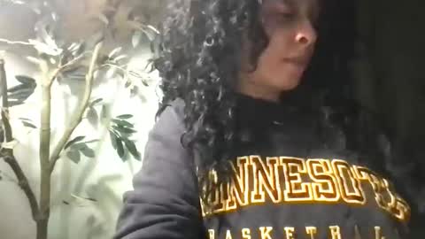 Snapshot of hunyybunz chatting on 03/31/26, 05:30 Goddess Hunyy online show from 03/31/26, 05:30