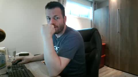 hurley7890 online show from 02/17/25, 02:59