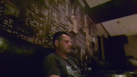 Snapshot of hurley7890 chatting on 07/13/26, 01:30 hurley7890 online show from 07/13/26, 01:30