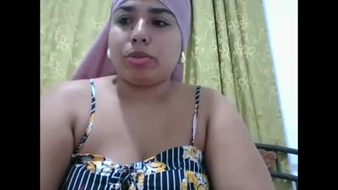 Snapshot of hurrem_had chatting on 09/10/25, 12:05 H U R R E M online show from 09/10/25, 12:05