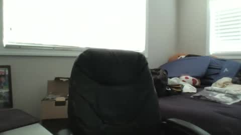 hurricanerodzilla online show from 12/28/24, 04:09