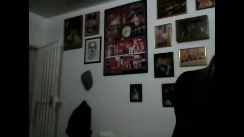 Snapshot of hurtadodirector chatting on 04/02/26, 05:16 hurtadodirector online show from 04/02/26, 05:16