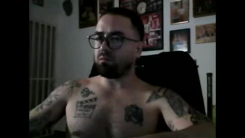 Snapshot of hurtadodirector chatting on 04/16/26, 06:03 hurtadodirector online show from 04/16/26, 06:03