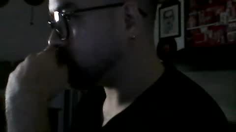 Snapshot of hurtadodirector chatting on 05/13/26, 05:49 hurtadodirector online show from 05/13/26, 05:49
