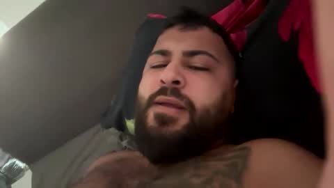 hut6969 online show from 10/26/25, 10:43