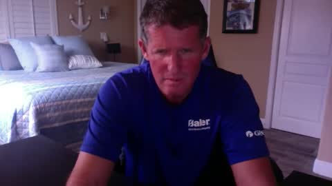 Snapshot of hvacstud4 chatting on 10/31/25, 06:31 hvacstud4 online show from 10/31/25, 06:31