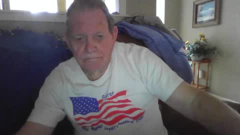 Snapshot of hvl13 chatting on 01/07/25, 10:08 hvl13 online show from 01/07/25, 10:08