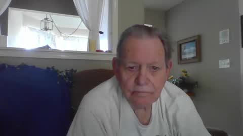 Snapshot of hvl13 chatting on 01/18/25, 08:30 hvl13 online show from 01/18/25, 08:30